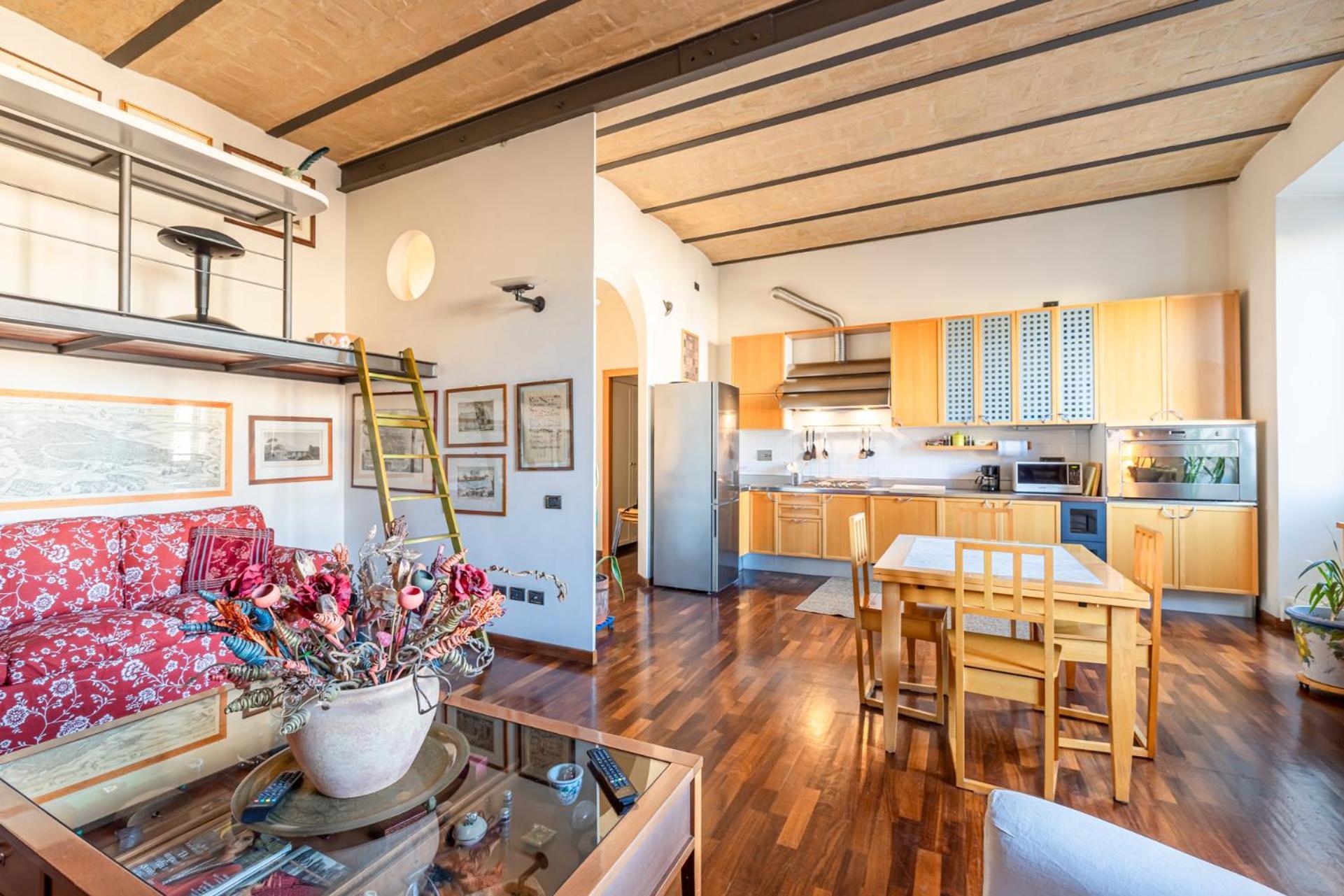 New Trastevere Home: Big, Elegant, Comfy Apartamento